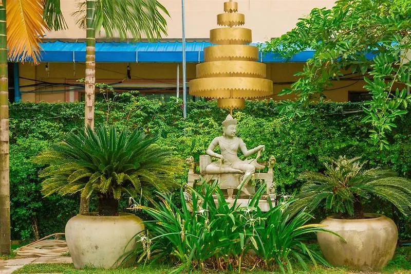 Oc Hotel  Σίχανουκβιλ